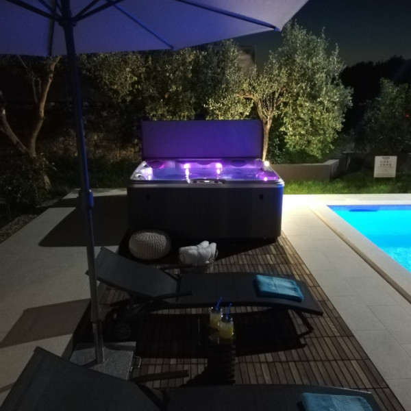 Villa Rossa, Villa Rossa mit beheiztem Pool und Whirlpool, Ždrelac, Insel Pa&scaron;man, Kroatien Ždrelac
