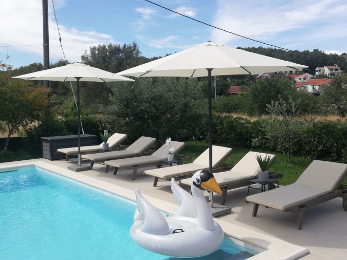 Villa Rossa mit beheiztem Pool und Whirlpool, Ždrelac, Insel Pa&scaron;man, Kroatien Ždrelac